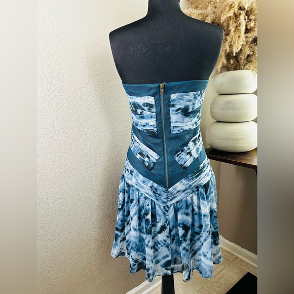 La Rok Luxe Strapless Tie Dye Dress NWT - Picture 2 of 5